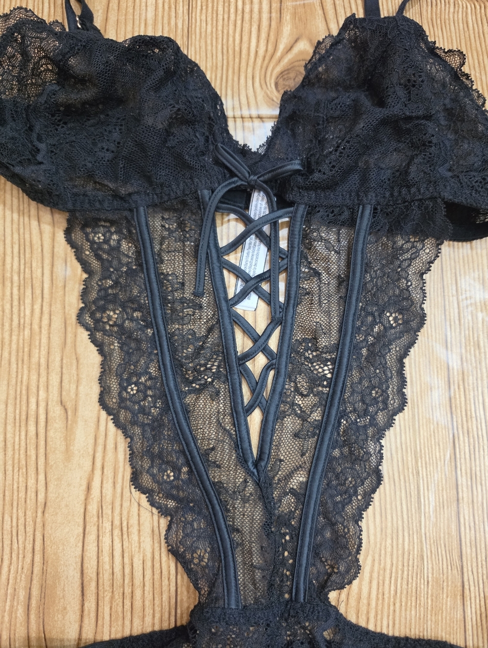 Victoria Secret Lingerie Teddy One Piece Bodysuit Size Large - Picture 2 of 4
